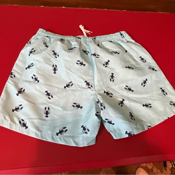 Men’s medium lobster prince swim trunks - Picture 5 of 5